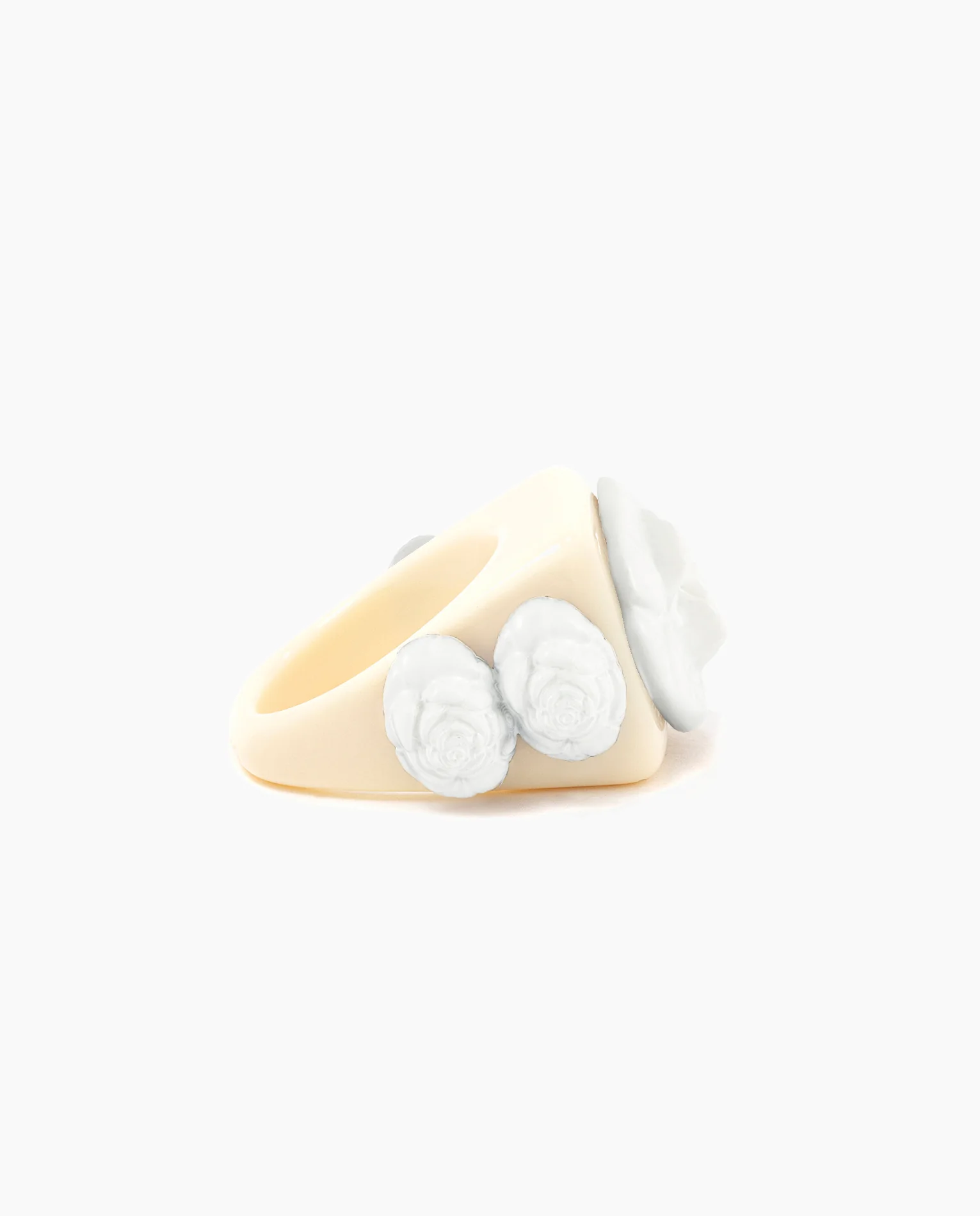 Ivory on White Rosetón - Image 2