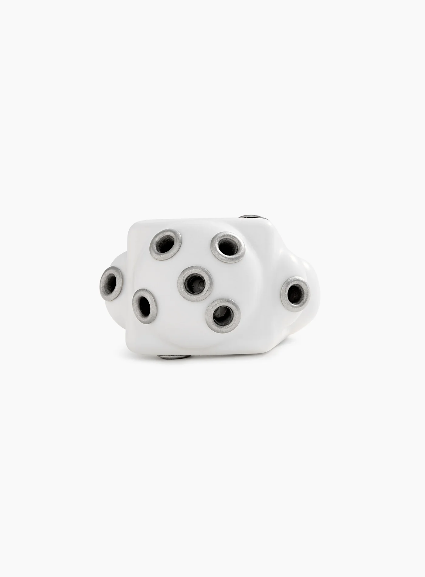 White ring on ojales topping